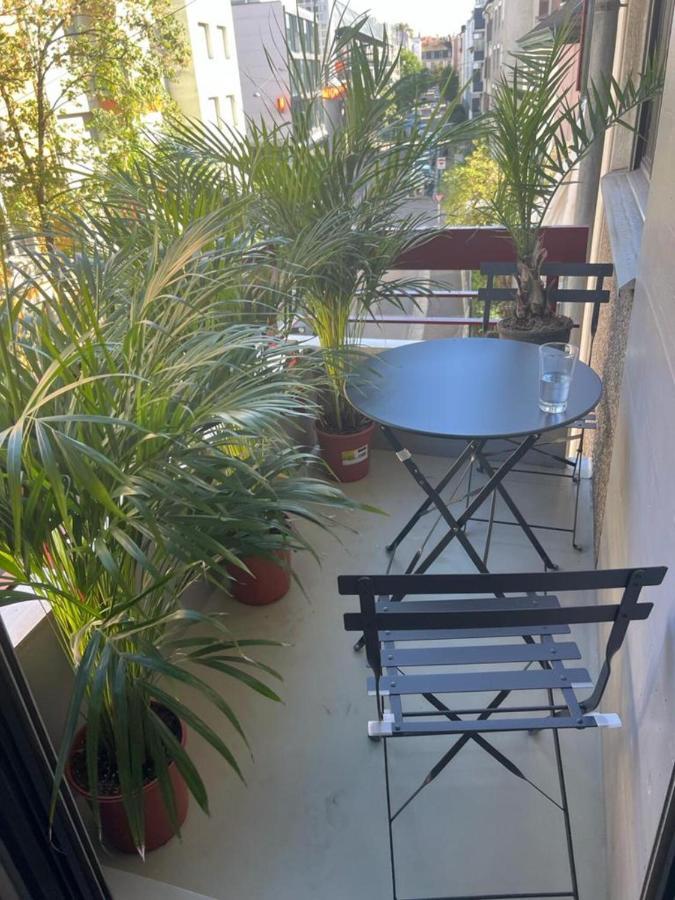 Stylish 1-Bedroom Condo Close To Exhibition Square Basel Exterior photo