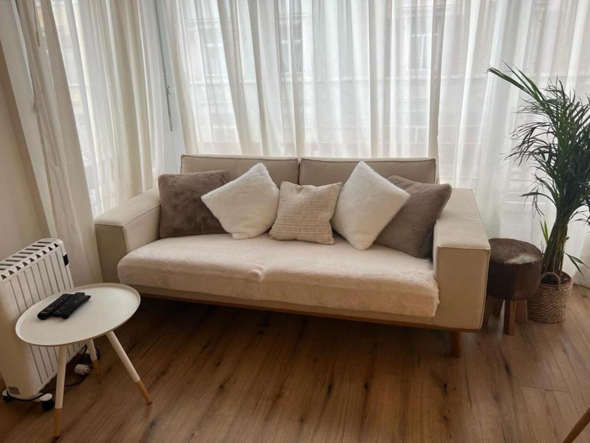 Stylish 1-Bedroom Condo Close To Exhibition Square Basel Exterior photo